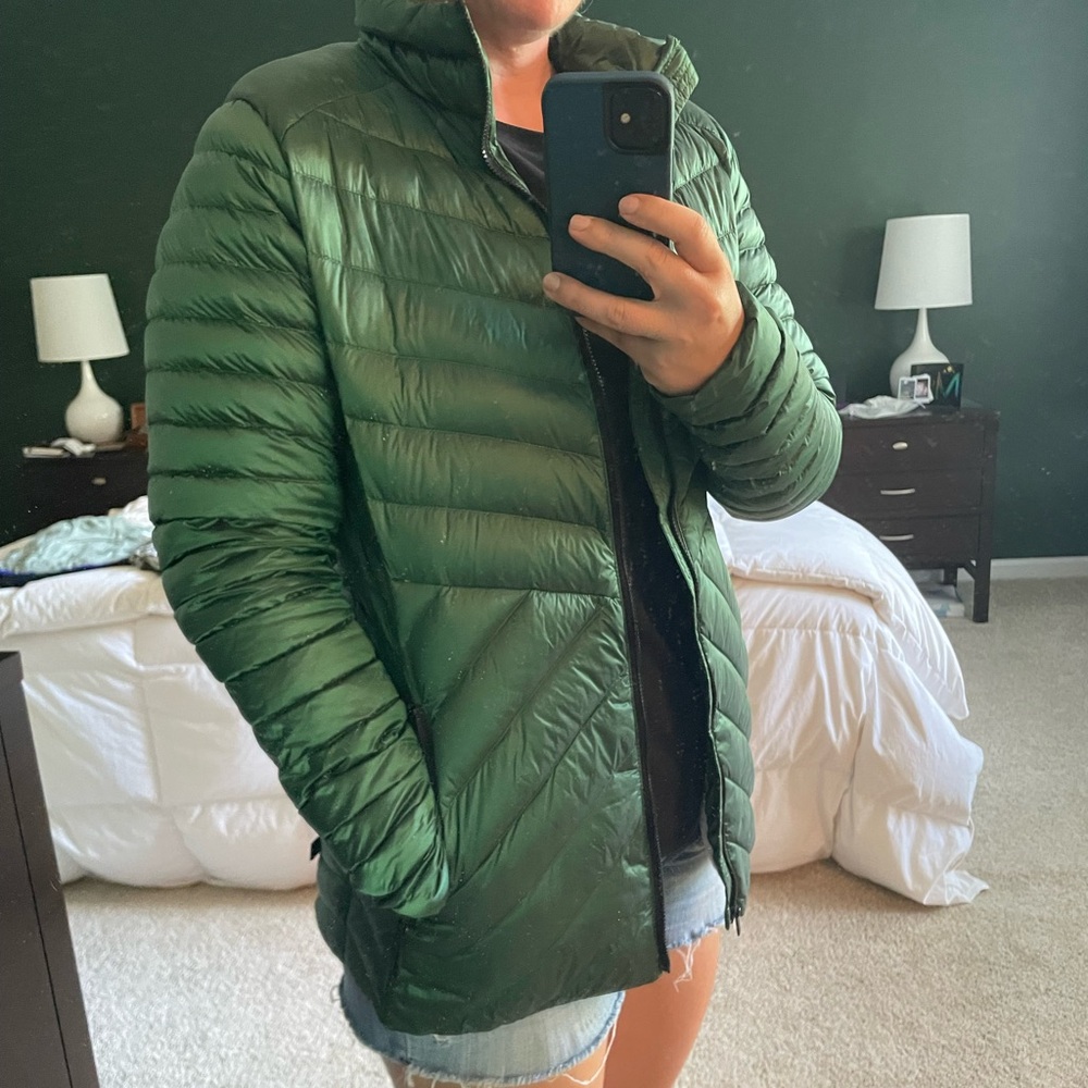 Women's Green Puffer Jacket